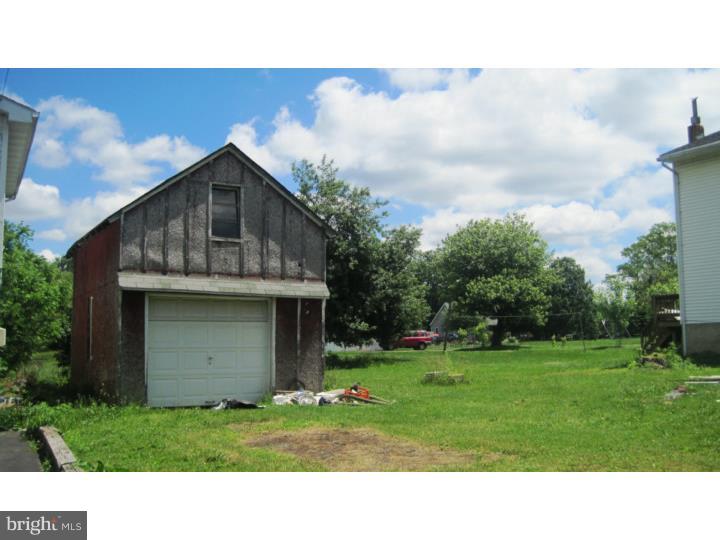 2557 County Line Road Chalfont, PA 18914 - Photo 2 of 19