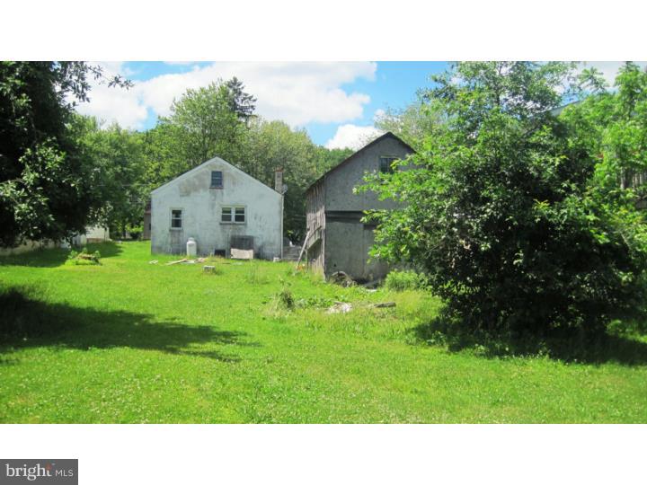 2557 County Line Road Chalfont, PA 18914 - Photo 4 of 19