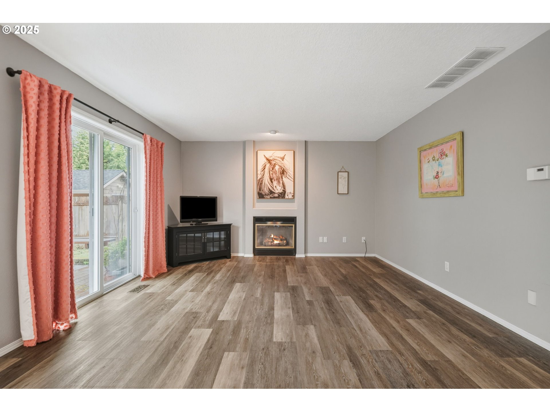 3075 Northeast 4th Avenue Hillsboro, OR 97124 - Photo 11 of 33