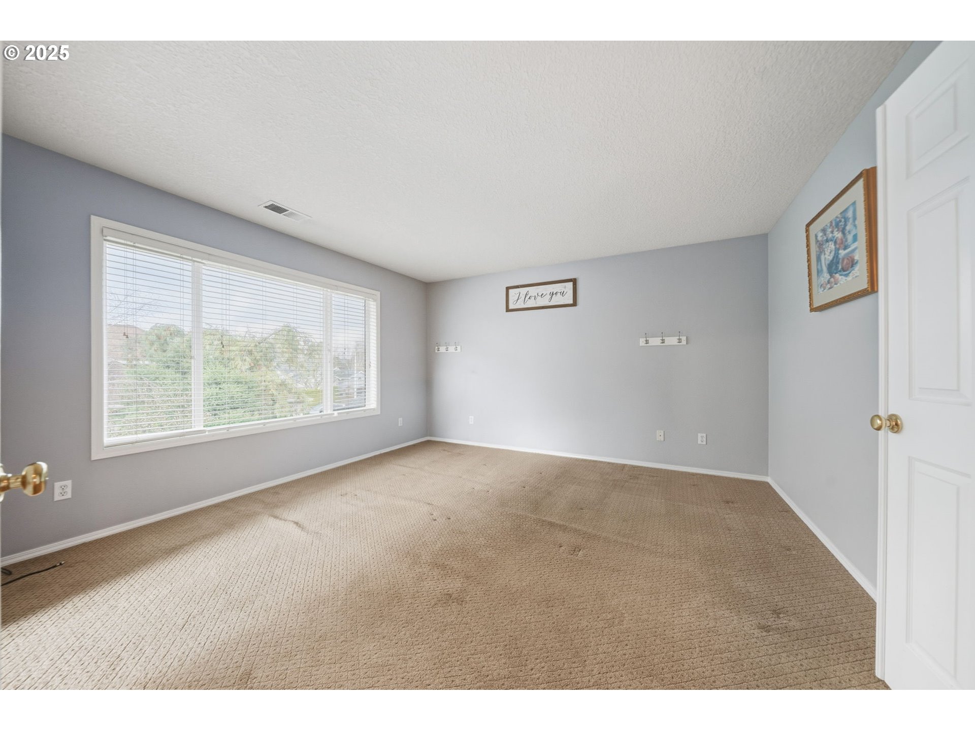 3075 Northeast 4th Avenue Hillsboro, OR 97124 - Photo 14 of 33