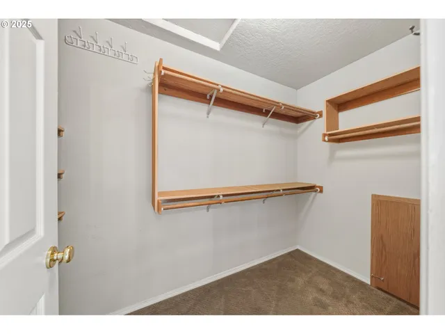 $639,900 | 3075 Northeast 4th Avenue, Hillsboro, OR 97124