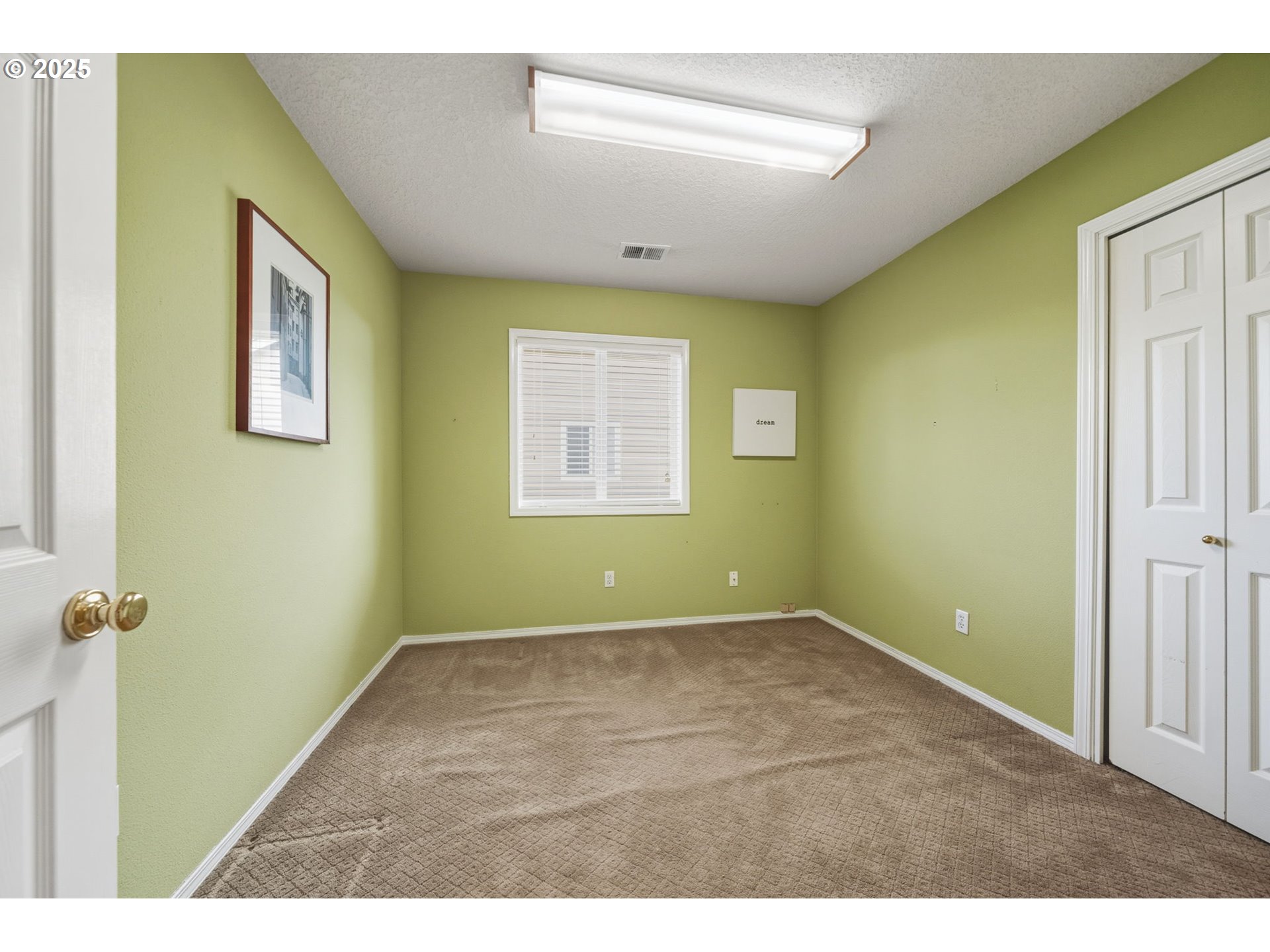 3075 Northeast 4th Avenue Hillsboro, OR 97124 - Photo 21 of 33