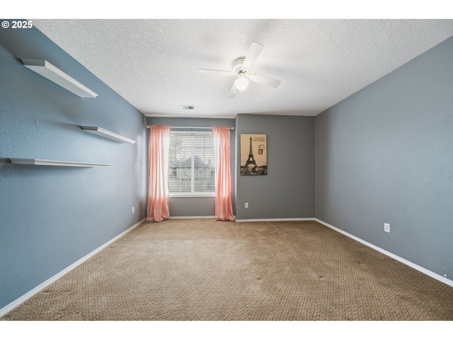 3075 Northeast 4th Avenue Hillsboro, OR 97124 - Photo 22 of 33