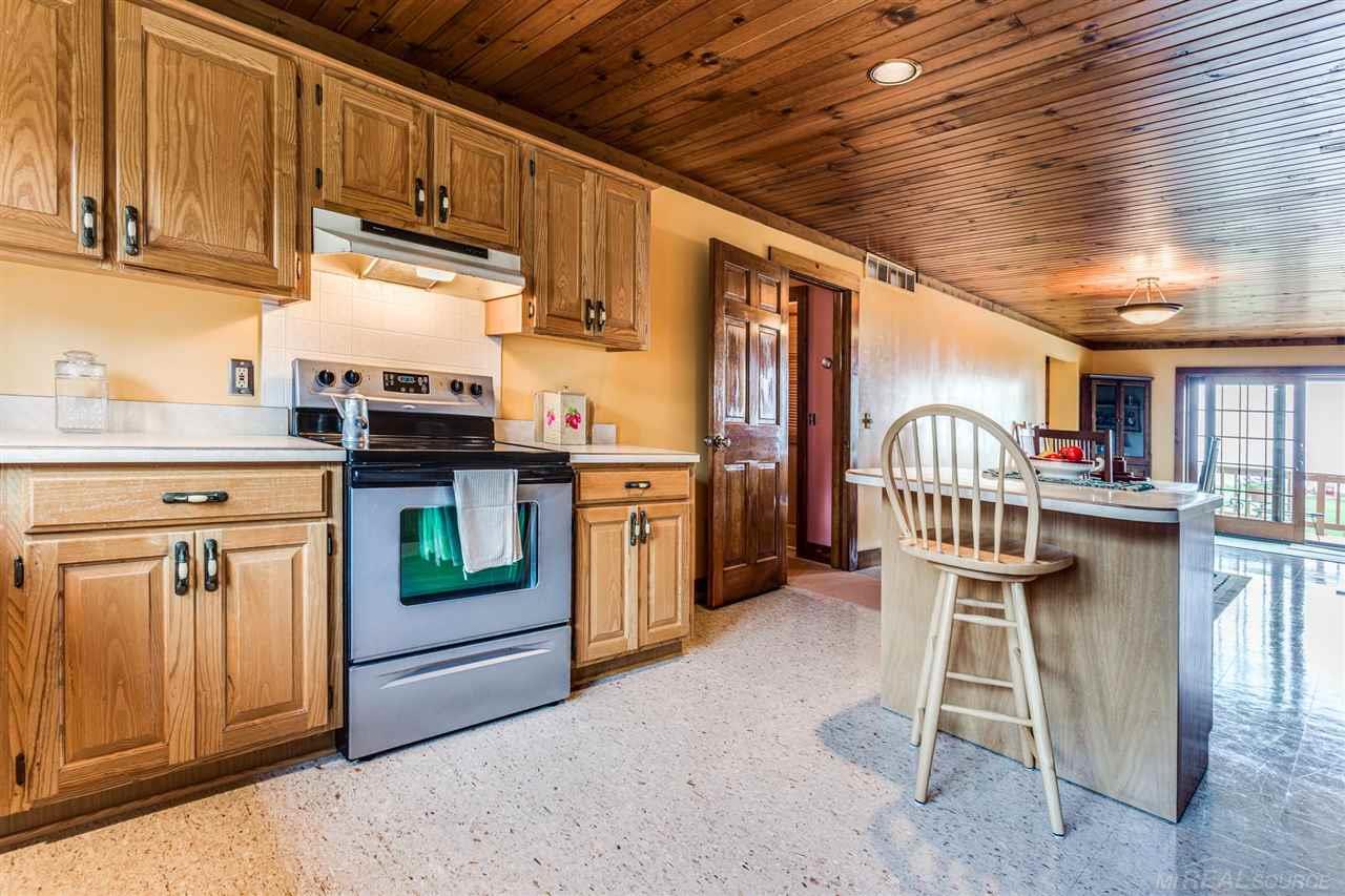7106 Lakeshore Road Palms, MI 48465 - Photo 41 of 94