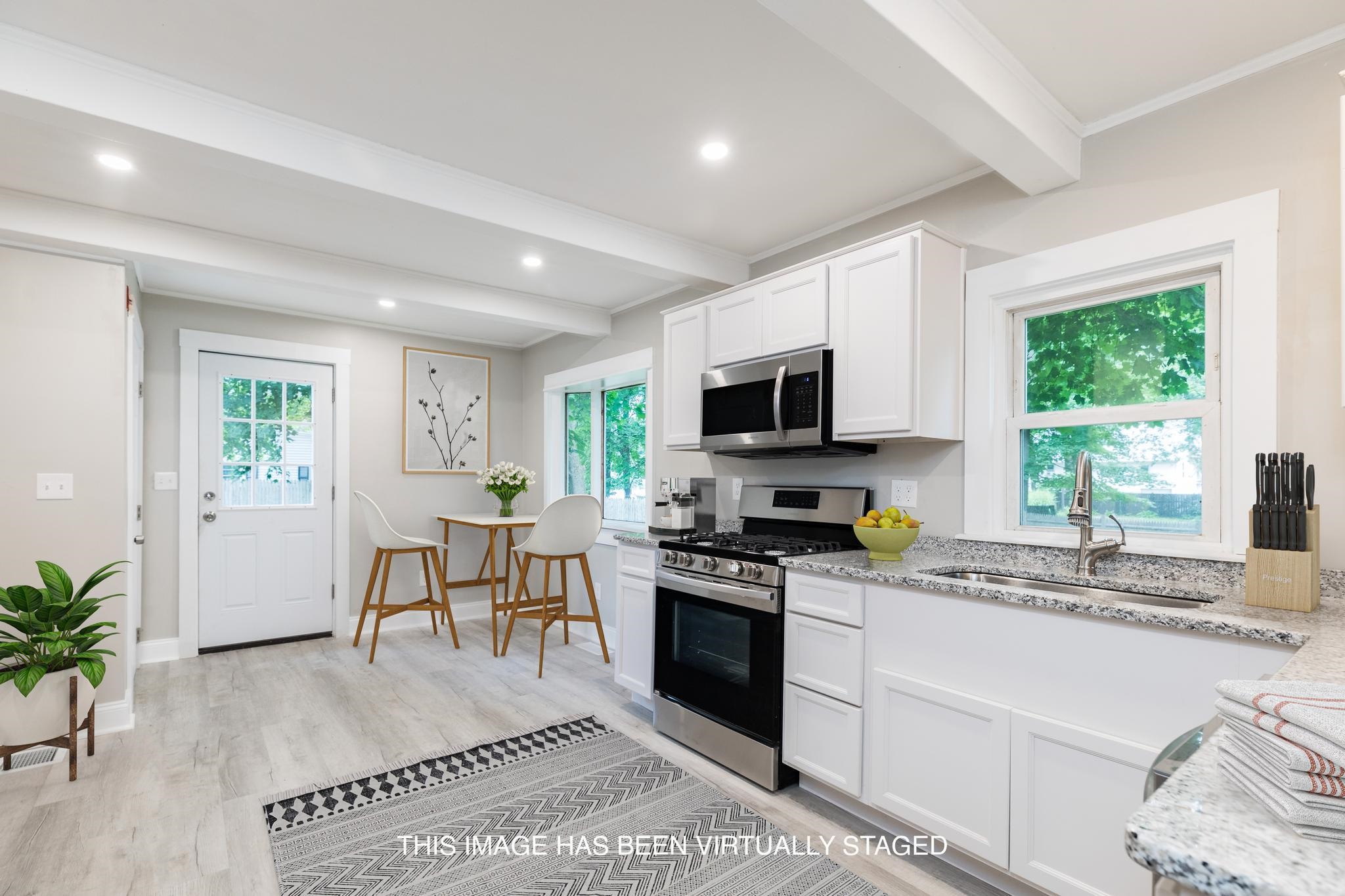 70 Franklin Street Rochester, NH 03867 - Photo 2 of 27