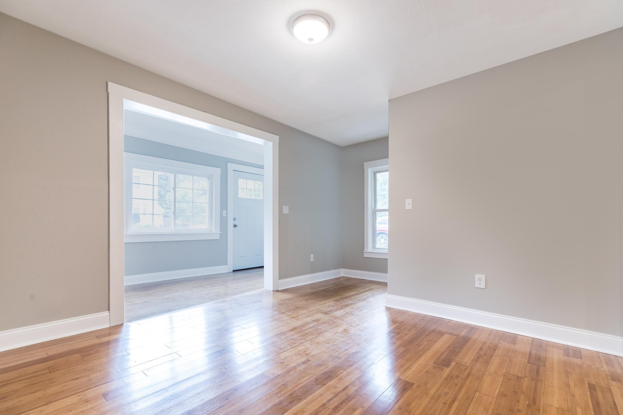 70 Franklin Street Rochester, NH 03867 - Photo 13 of 27