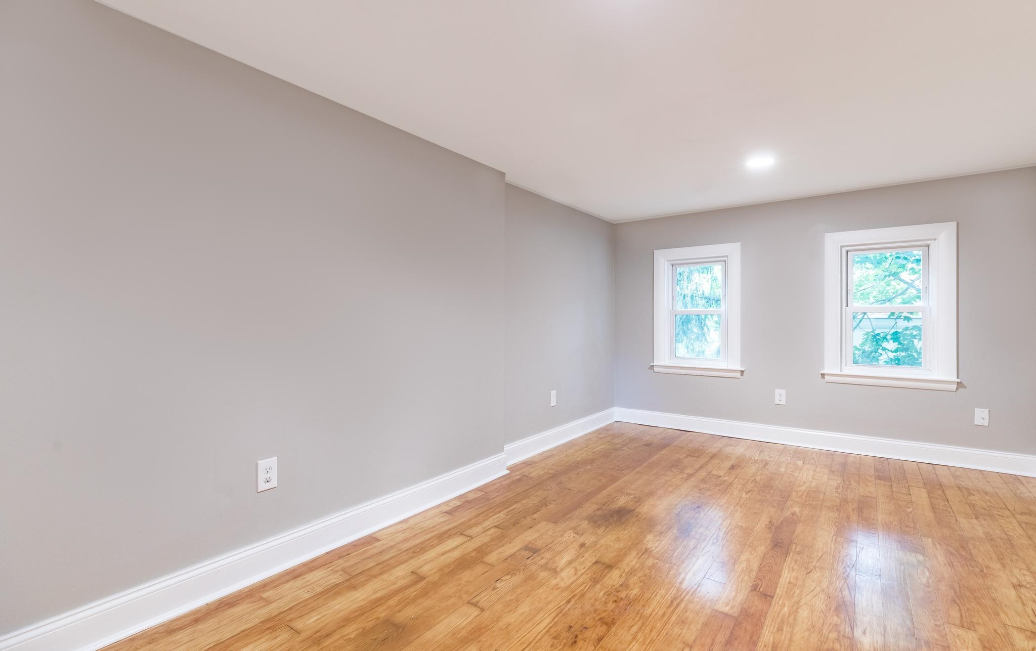 70 Franklin Street Rochester, NH 03867 - Photo 16 of 27