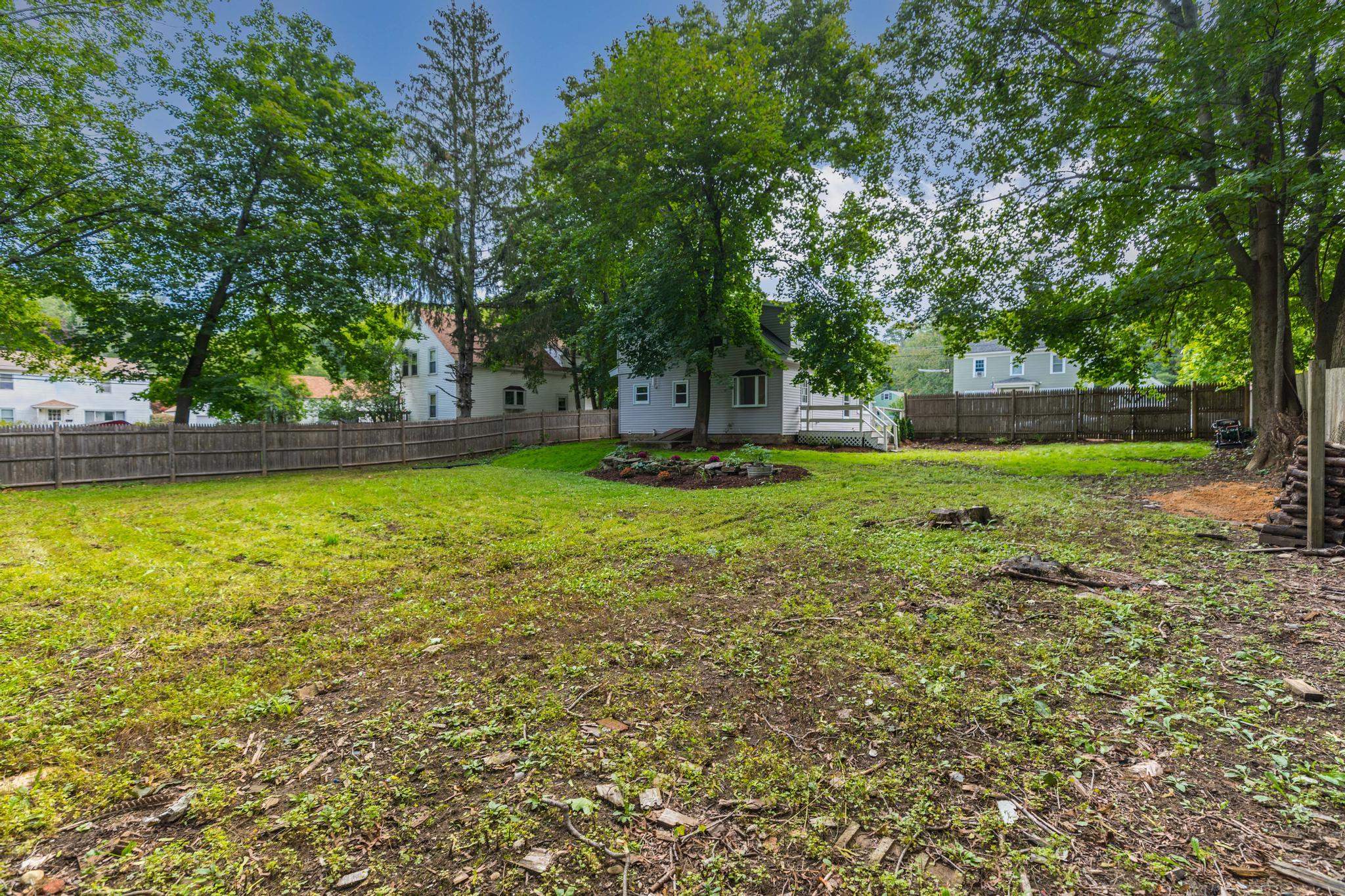 70 Franklin Street Rochester, NH 03867 - Photo 25 of 27