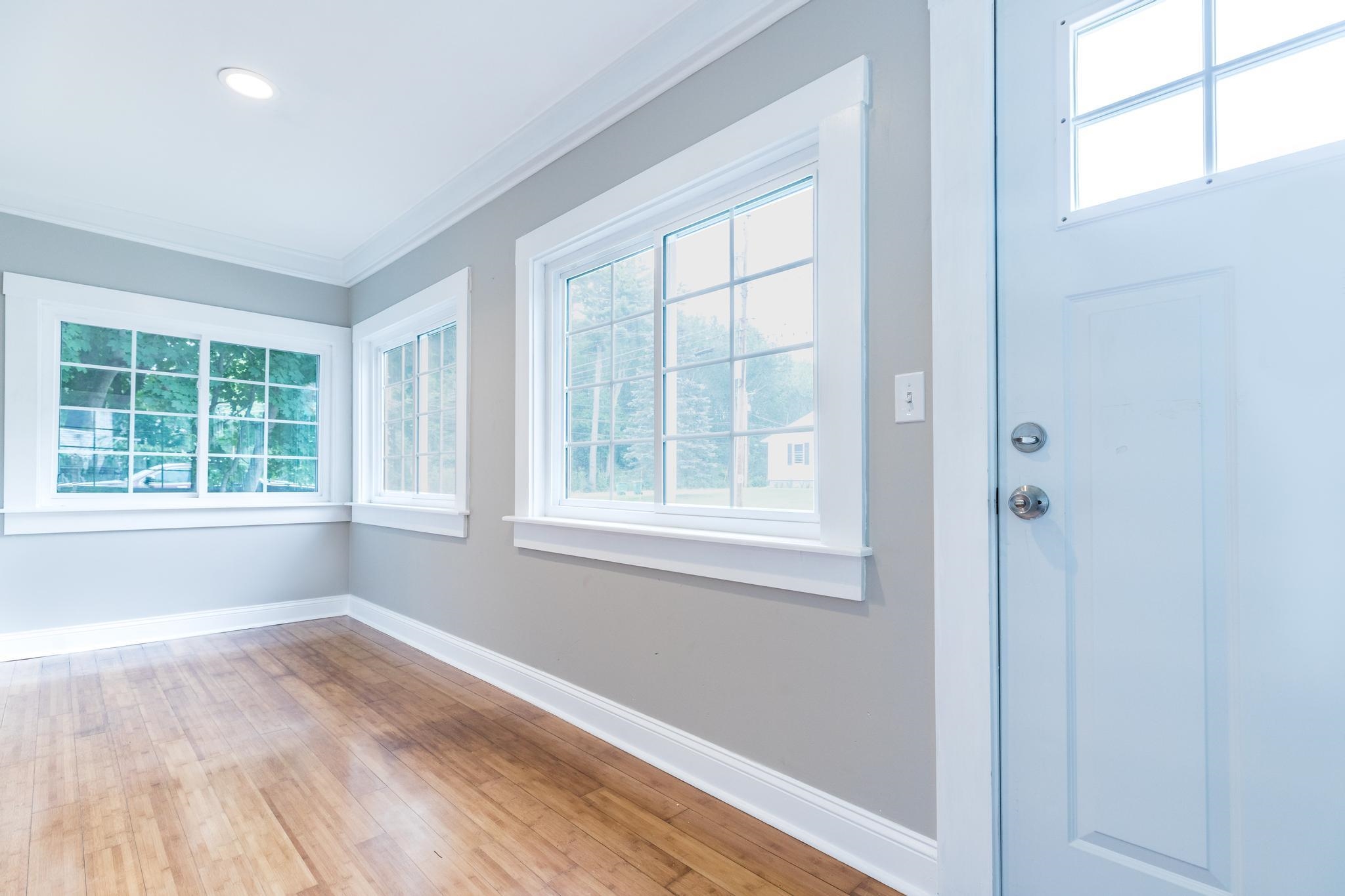 70 Franklin Street Rochester, NH 03867 - Photo 10 of 27