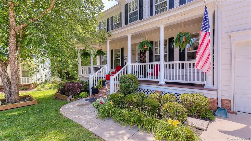 5312 Conant Circle Fort Mill, SC 29708 - Photo 2 of 25 a front view of a house with garden