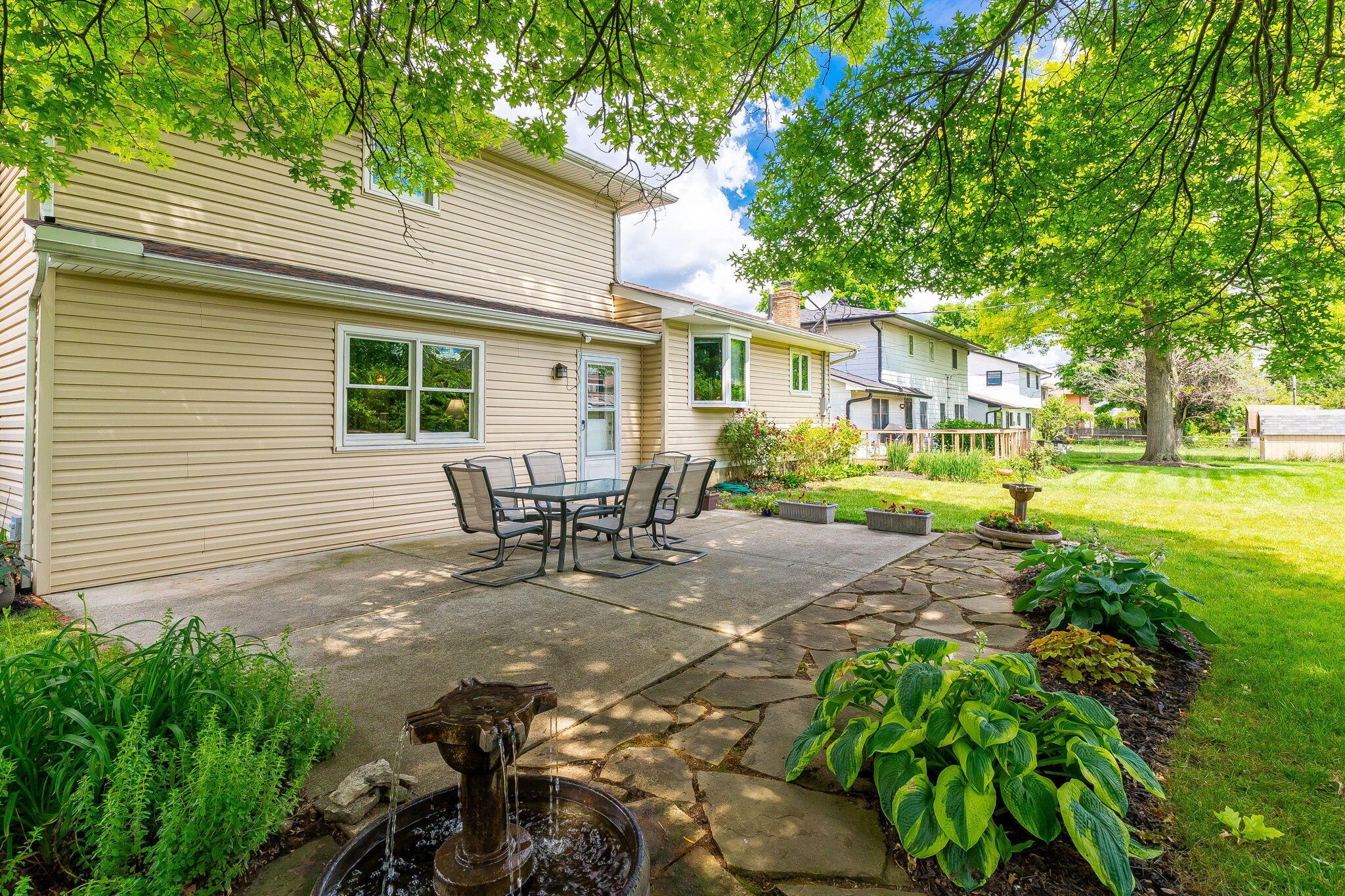 5478 Larkwood Road Columbus, OH 43229 - Photo 43 of 50 5478 Larkwood Rd (Exterior)-12