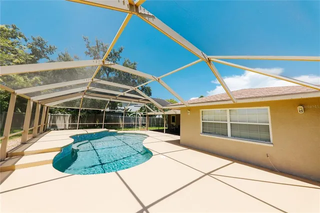 a view of outdoor space