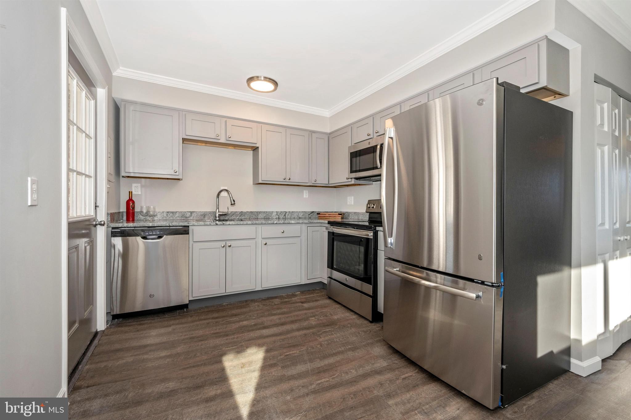 830 Lannerton Road Baltimore, MD 21220 - Photo 13 of 39 Kitchen