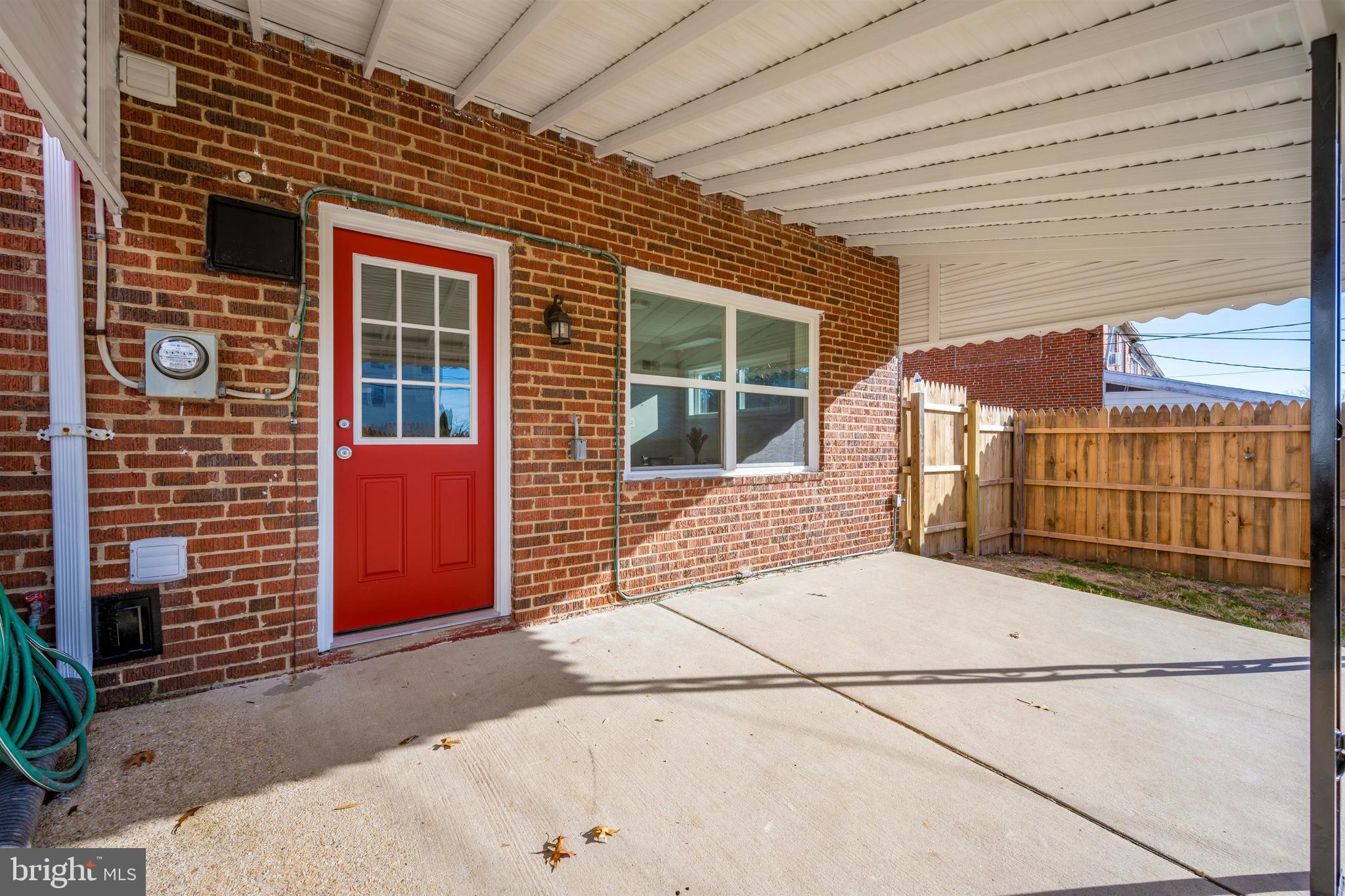 830 Lannerton Road Baltimore, MD 21220 - Photo 31 of 39 Covered Patio