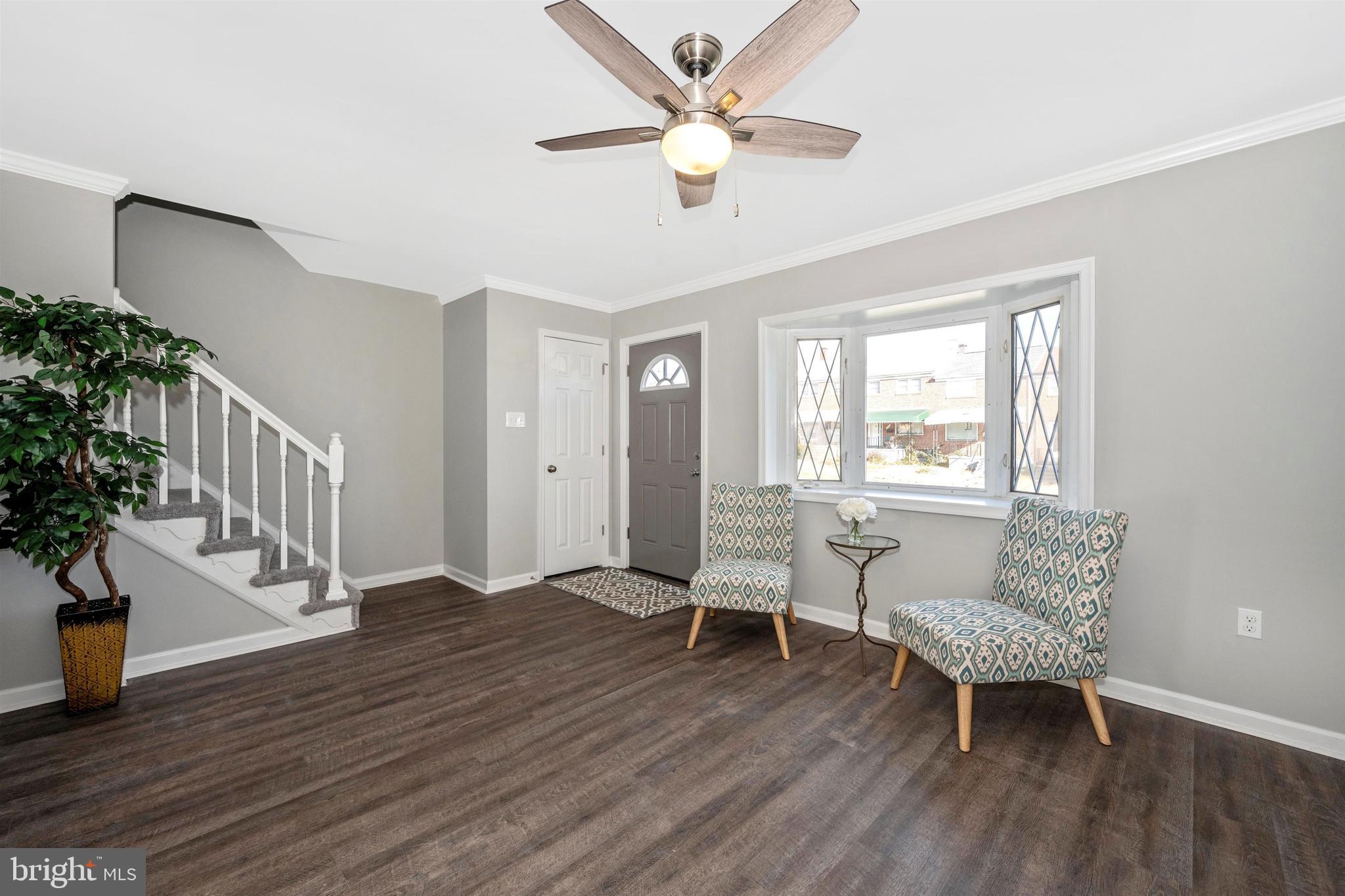 830 Lannerton Road Baltimore, MD 21220 - Photo 6 of 39 Living Room