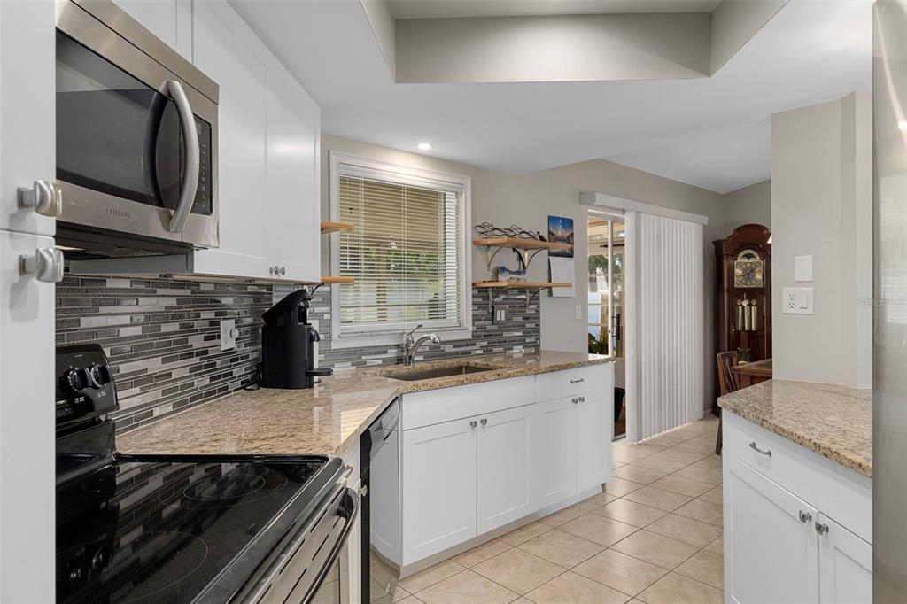 10464 Mayflower Road Spring Hill, FL 34608 - Photo 14 of 33 Gallery Image 14