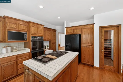 $3,598,800 | 4423 Deer Ridge Road, Danville, CA 94506
