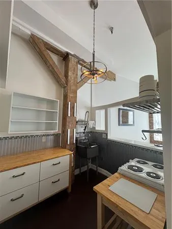$1,500 | 700 Commerce Street, Unit 222, New Orleans, LA 70130