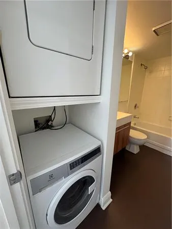 $1,500 | 700 Commerce Street, Unit 222, New Orleans, LA 70130