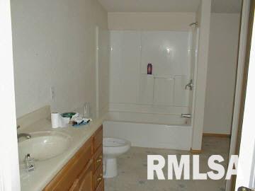 11581 Paulton Road Pittsburg, IL 62974 - Photo 3 of 4