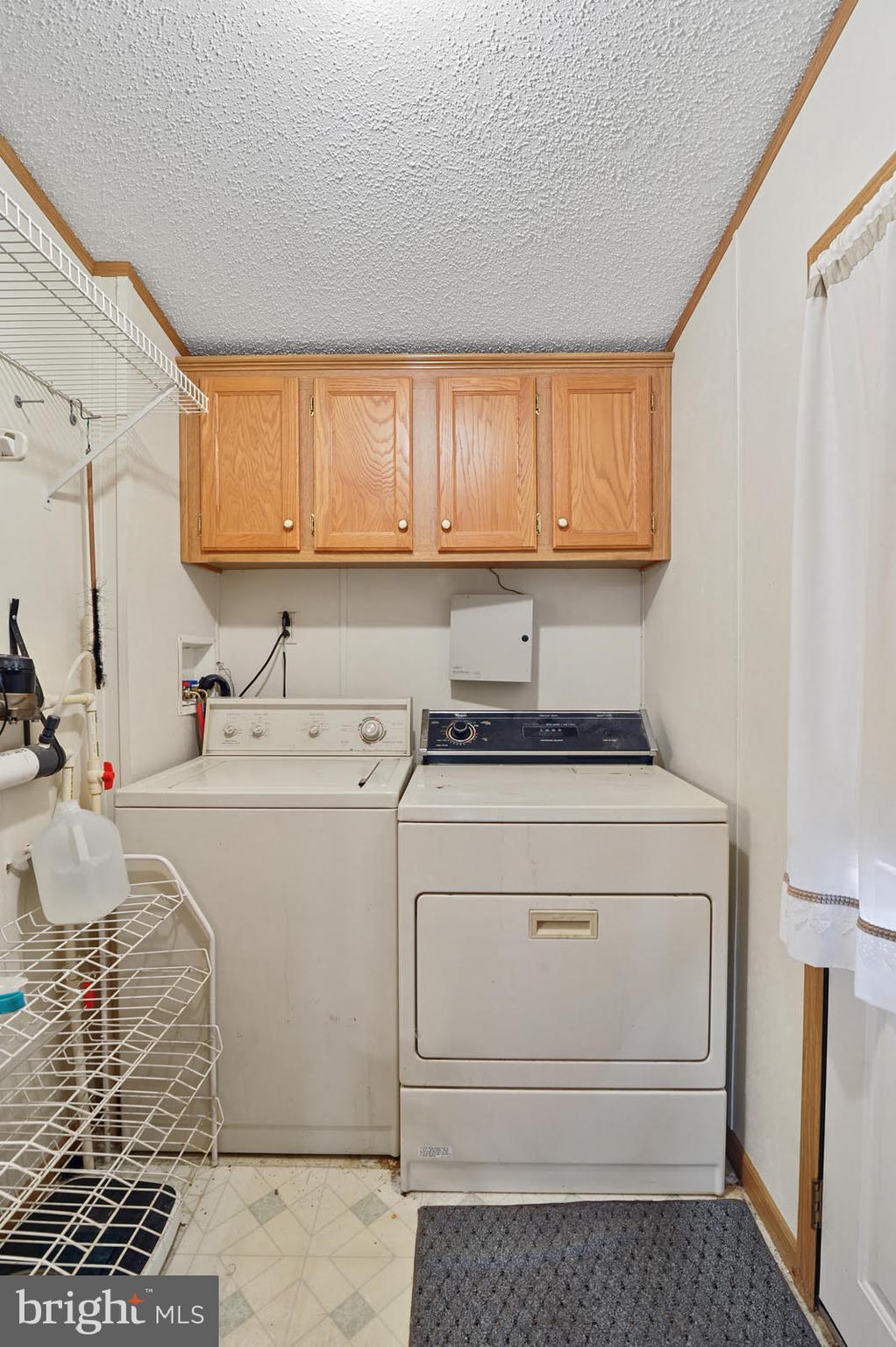 1067 Spectrum Farms Road Felton, DE 19943 - Photo 25 of 27 Laundry Room