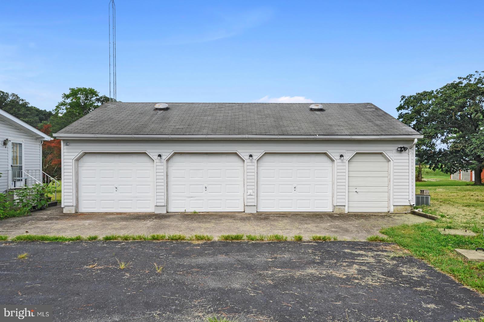 1067 Spectrum Farms Road Felton, DE 19943 - Photo 26 of 27 3 1/2 Bay Garage w/Bath