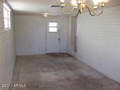 4613 East Almeria Road Phoenix, AZ 85008 - Photo 6 of 21 Family Room