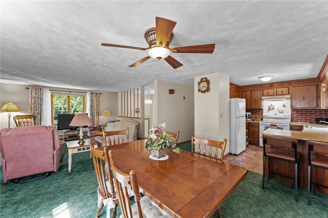 206 Rocky Hill Road Scituate, RI 02857 - Photo 18 of 40