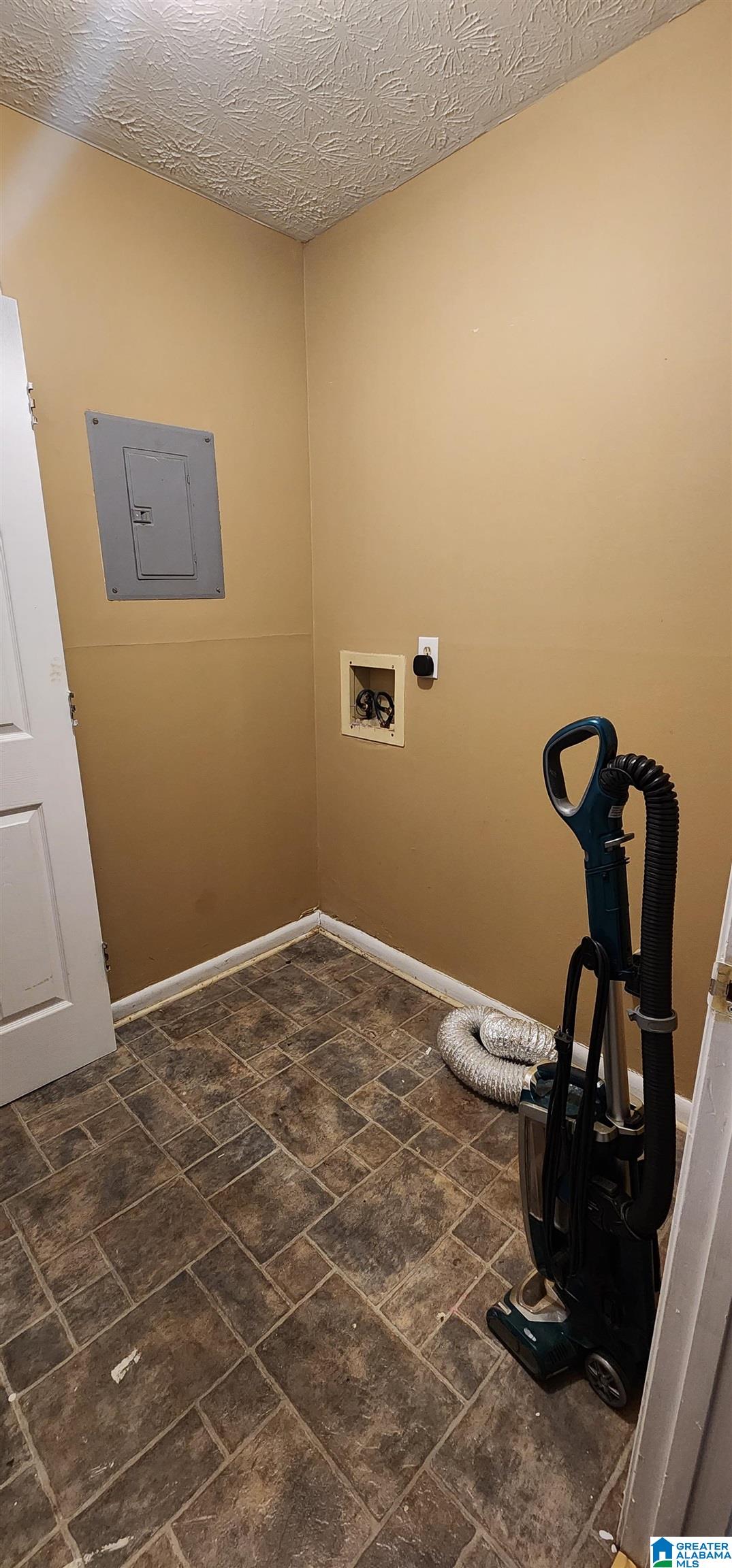 685 Brutonville Road Jacksonville, AL 36265 - Photo 6 of 20