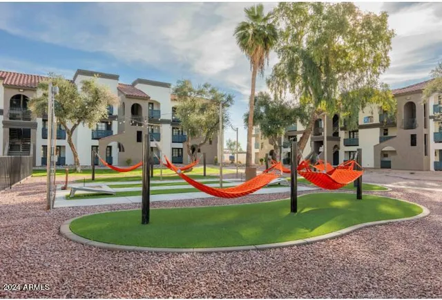 $1,355 | 4722 East Bell Road, Unit 2, Phoenix, AZ 85032