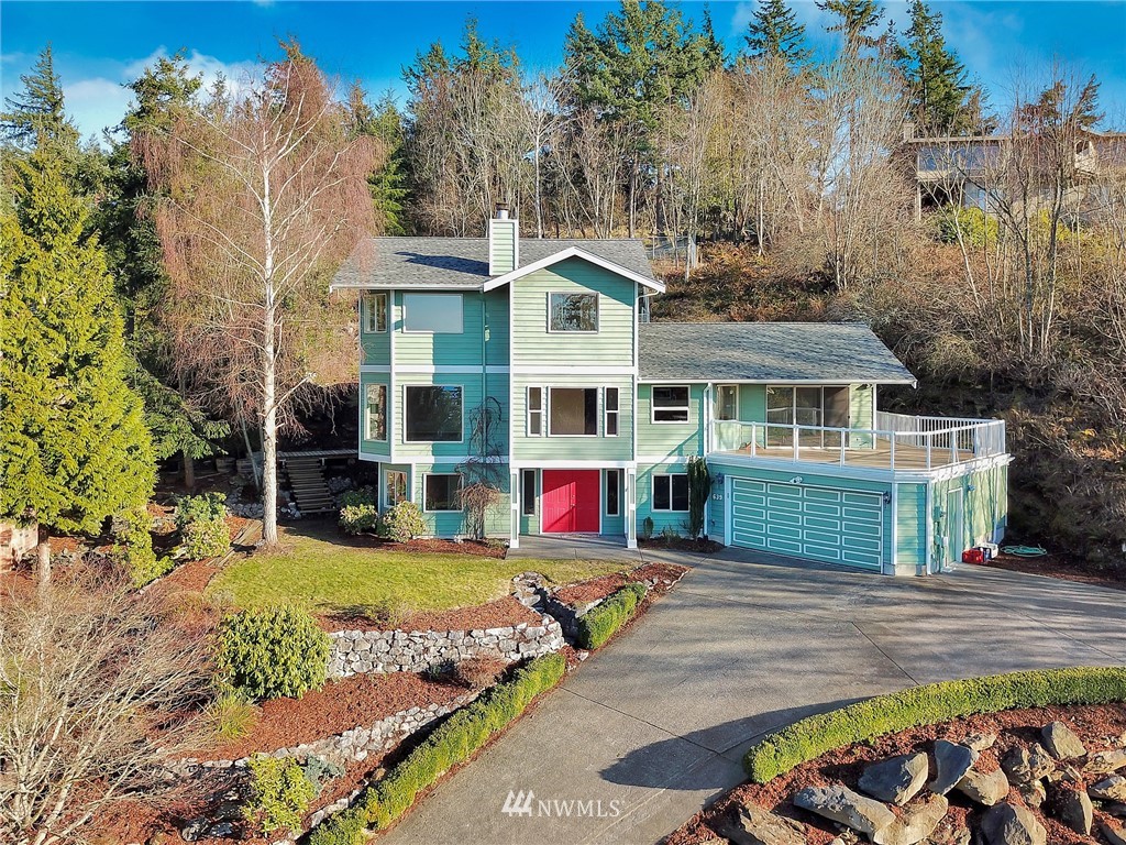 639 Briar Road Bellingham, WA 98225 - Photo 1 of 24