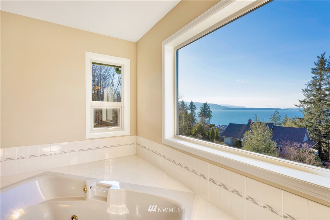 639 Briar Road Bellingham, WA 98225 - Photo 15 of 24