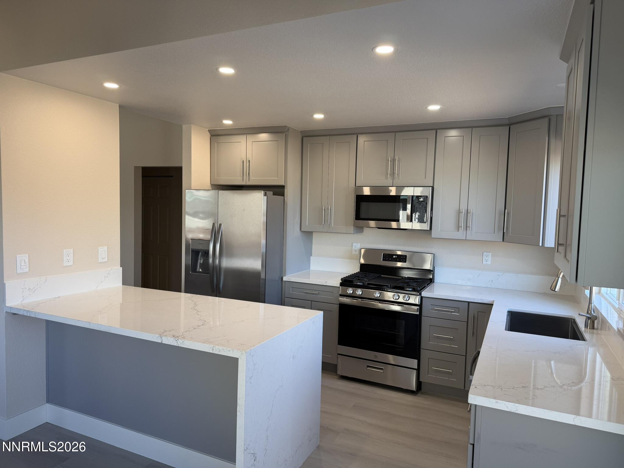 5875 Walnut Creek Road Reno, NV 89523 - Photo 7 of 35 IMG_0155