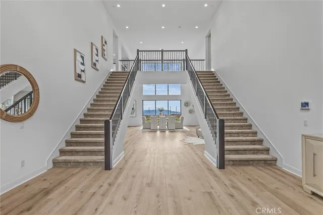 a view of an entryway