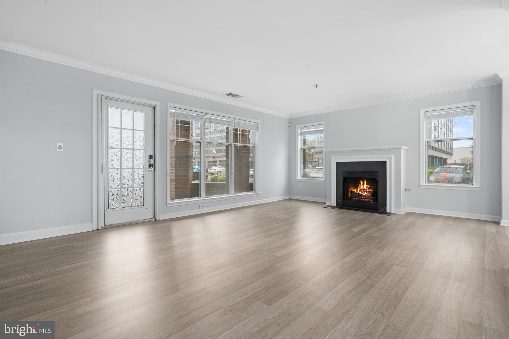 5563 Seminary Road, Unit 104 Falls Church, VA 22041 - Photo 3 of 27 Gallery Image 3