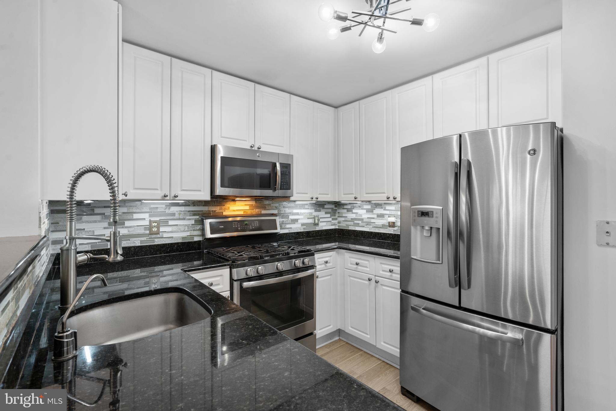 5563 Seminary Road, Unit 104 Falls Church, VA 22041 - Photo 8 of 27 Gallery Image 8