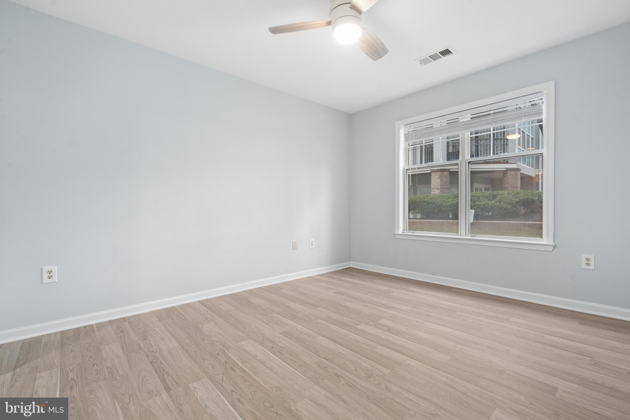 5563 Seminary Road, Unit 104 Falls Church, VA 22041 - Photo 10 of 27 Gallery Image 10
