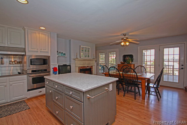 2735 Shell Road Gloucester, VA 23061 - Photo 8 of 25