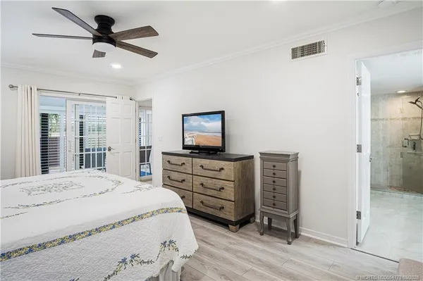 $295,000 | 1800 Southeast St Lucie Boulevard, Unit 9101, Stuart, FL 34996