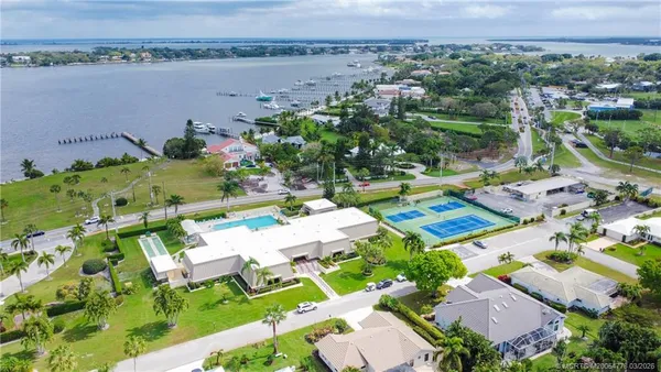 $295,000 | 1800 Southeast St Lucie Boulevard, Unit 9101, Stuart, FL 34996