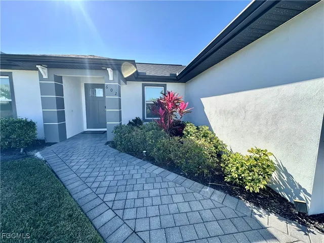 $365,000 | 602 Northwest 21st Terrace, Cape Coral, FL 33993