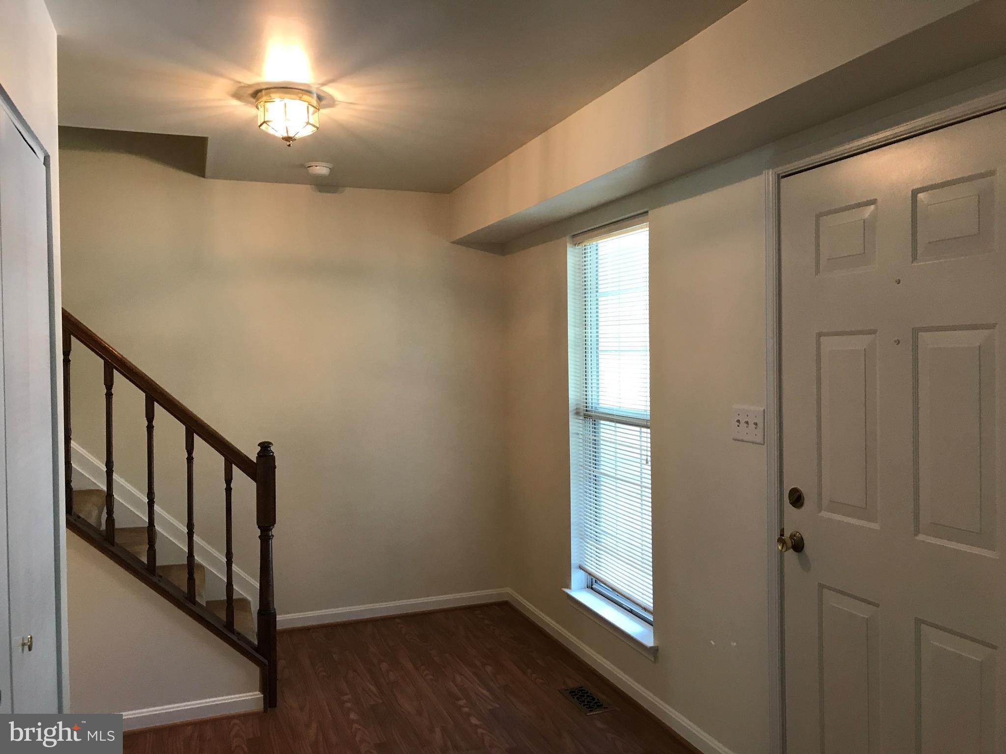 616 Riden Street Odenton, MD 21113 - Photo 2 of 22 Foyer