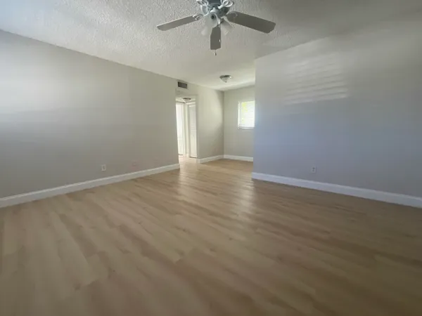 $1,850 | 665 Glouchester Street, Unit 1, Boca Raton, FL 33487