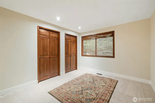 a view of an entryway