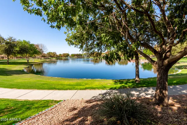 $2,750 | 24008 South Starcrest Drive, Sun Lakes, AZ 85248