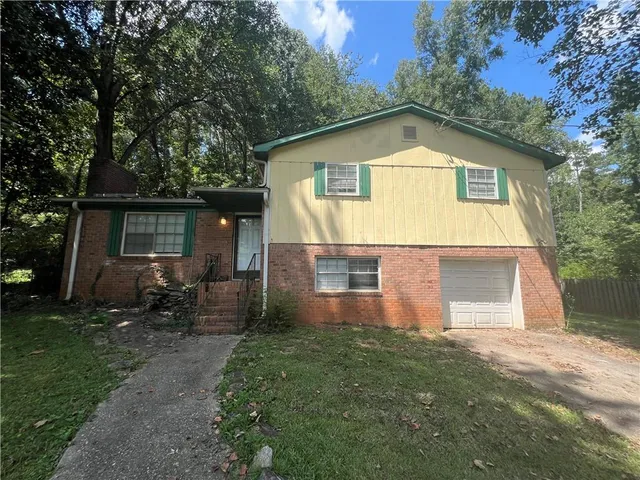 $193,000 | 2275 Chestnut Log Loop, Lithia Springs, GA 30122