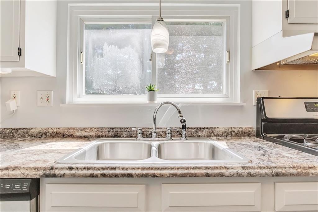 832 Jacoby Road Harwick, PA 15049 - Photo 10 of 16 Gallery Image 10