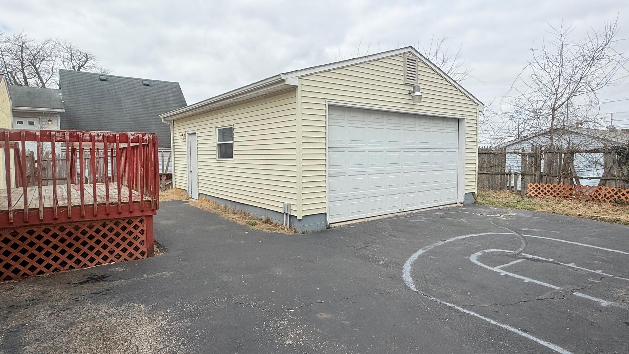 1224 Beverly Avenue Springfield, OH 45504 - Photo 3 of 13 IMG_7477