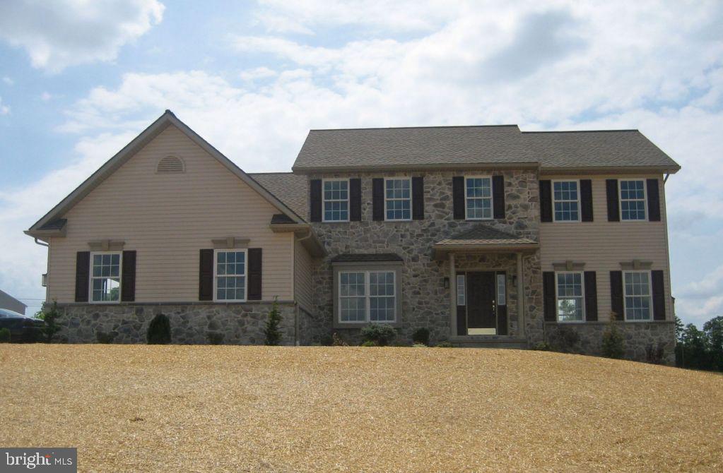 49 Tulpy View Road, Unit 14 Womelsdorf, PA 19567 - Photo 1 of 19 Gallery Image 1