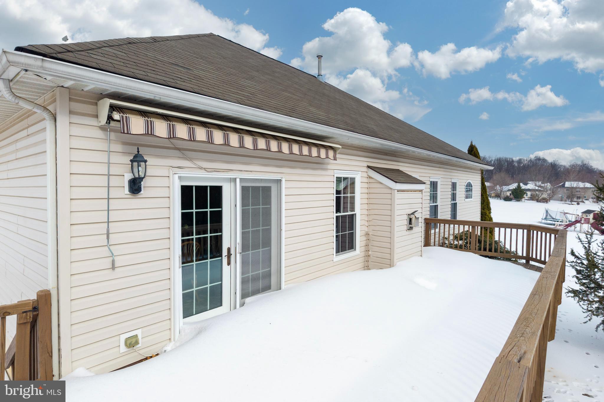 140 Milbury Road Coatesville, PA 19320 - Photo 9 of 30 Deck off Kitchen & Awning